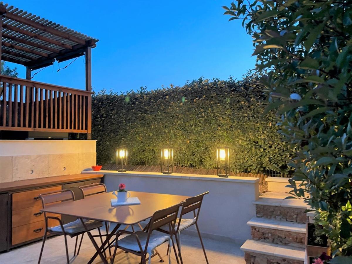 Villa Soanne บันโญลส์-ล็อง-โฟเรต์ ภายนอก รูปภาพ