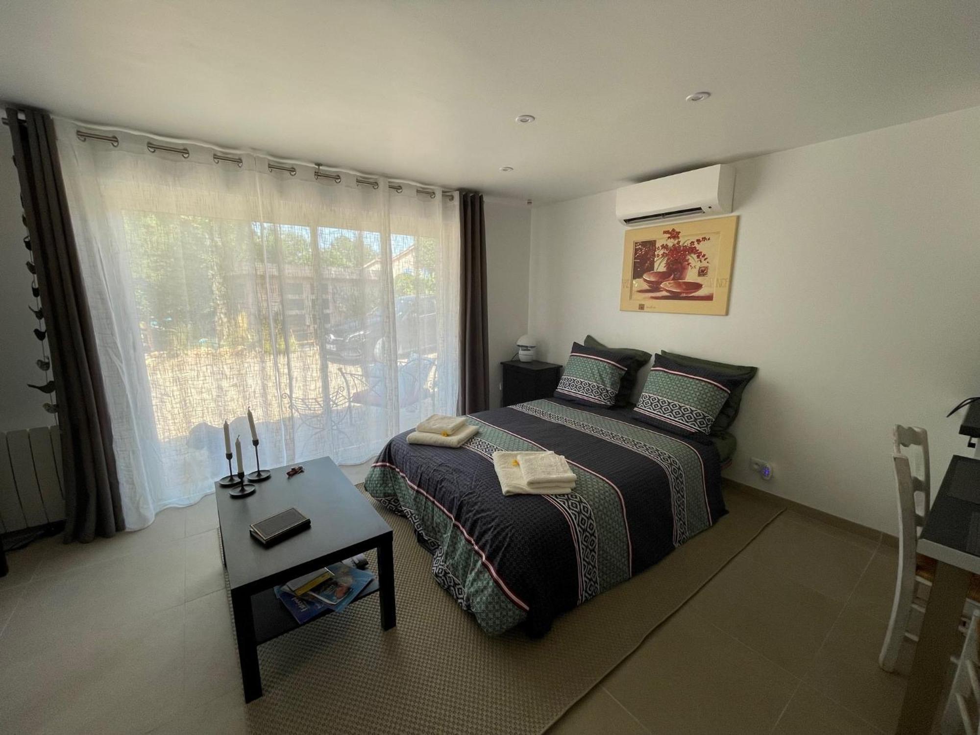 Villa Soanne บันโญลส์-ล็อง-โฟเรต์ ภายนอก รูปภาพ