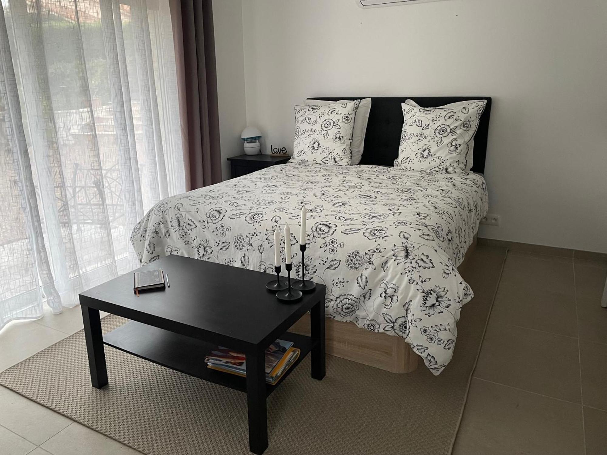 Villa Soanne บันโญลส์-ล็อง-โฟเรต์ ภายนอก รูปภาพ